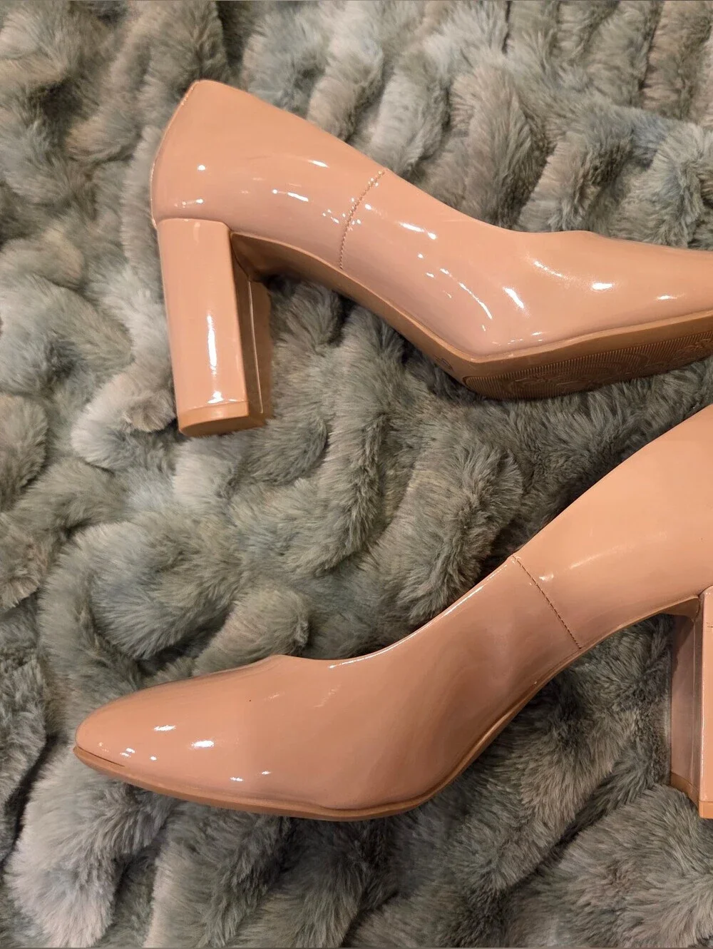CL by Laundry Women's Lofty Pump